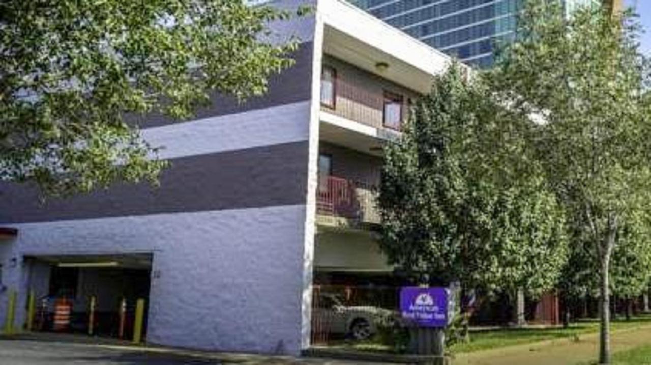 Americas Best Value Inn St. Louis Downtown Экстерьер фото